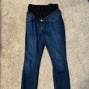 Gap full panel skinny maternity jeans